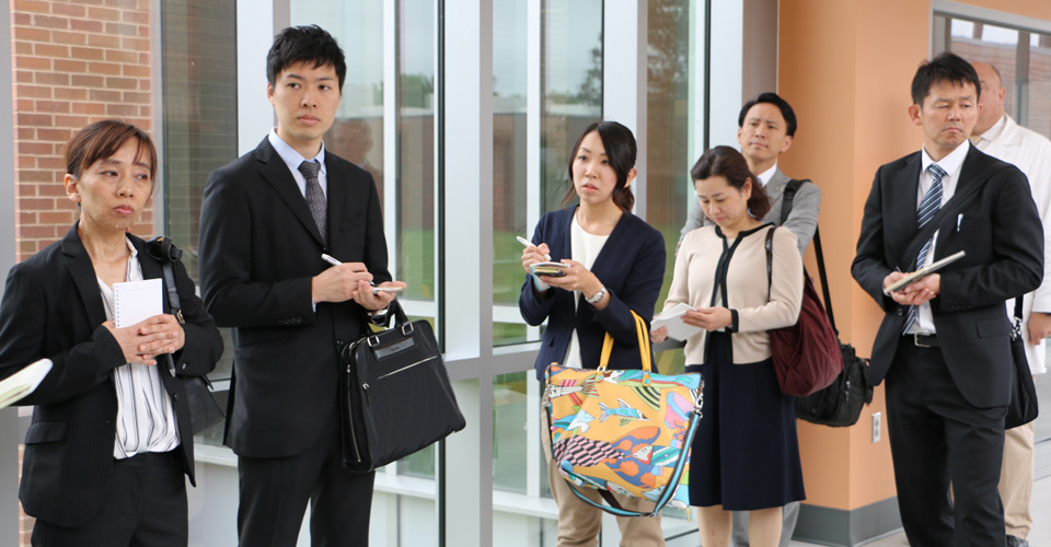 Japanese Health Professionals Visit Campus