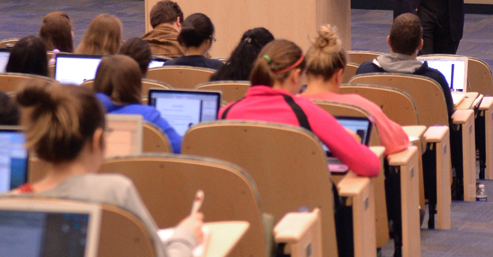 Faculty Article Wins National Award for Medical Professionalism