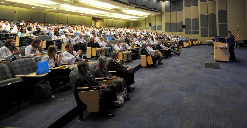 Louis Rice, M.D., Delivers Watanakunakorn Lecture