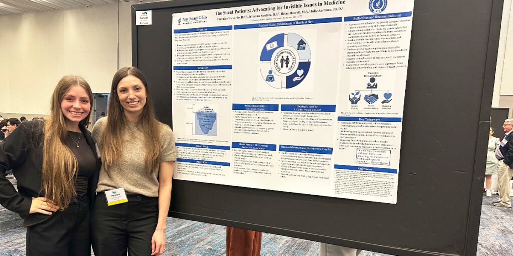 NEOMED students present poster at FMEC annual meeting in Cleveland