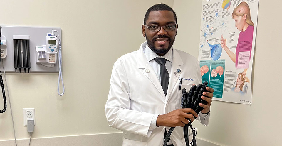 Student works with Summa Health to improve stroke patient functions