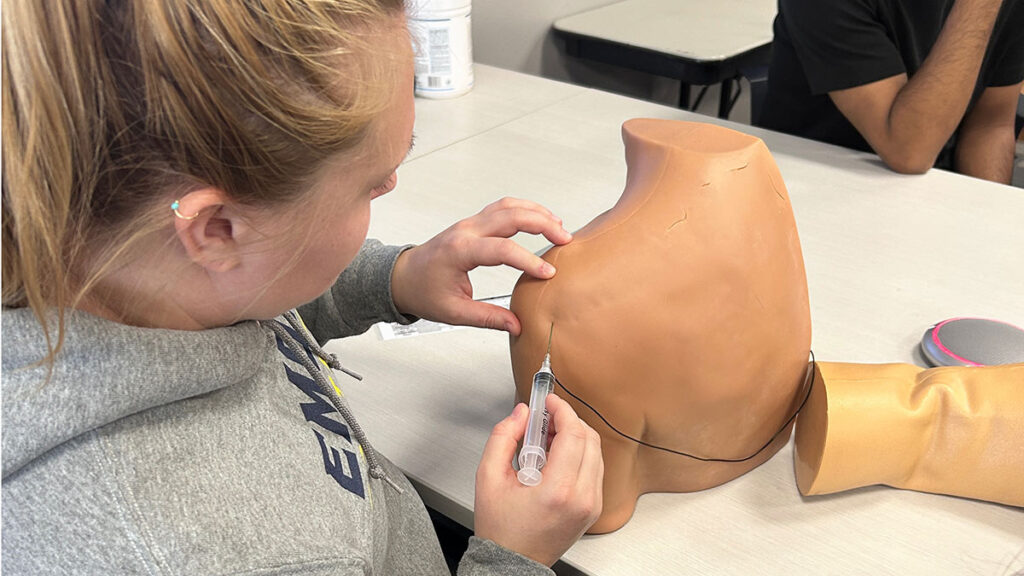 Students sharpen skills at joint injection workshop