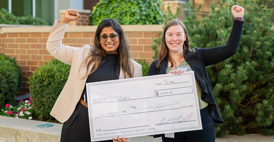 Drug delivery system takes top prize in NEOvations Bench to Bedside Competition