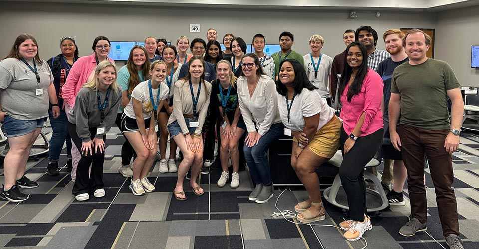 Pathways to Pharmacy seeks participants interested in a pharmacy career