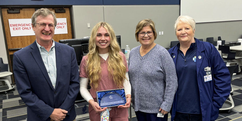 Medical student Natasha Salmen receives national AHEC Award