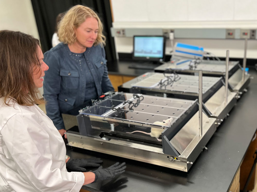 Fleming and Whittingham in lab