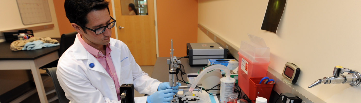 NDA_scientists Matthew Smith in the lab