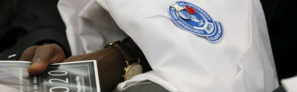 Student at NEOMED College of Pharmacy White Coat ceremony